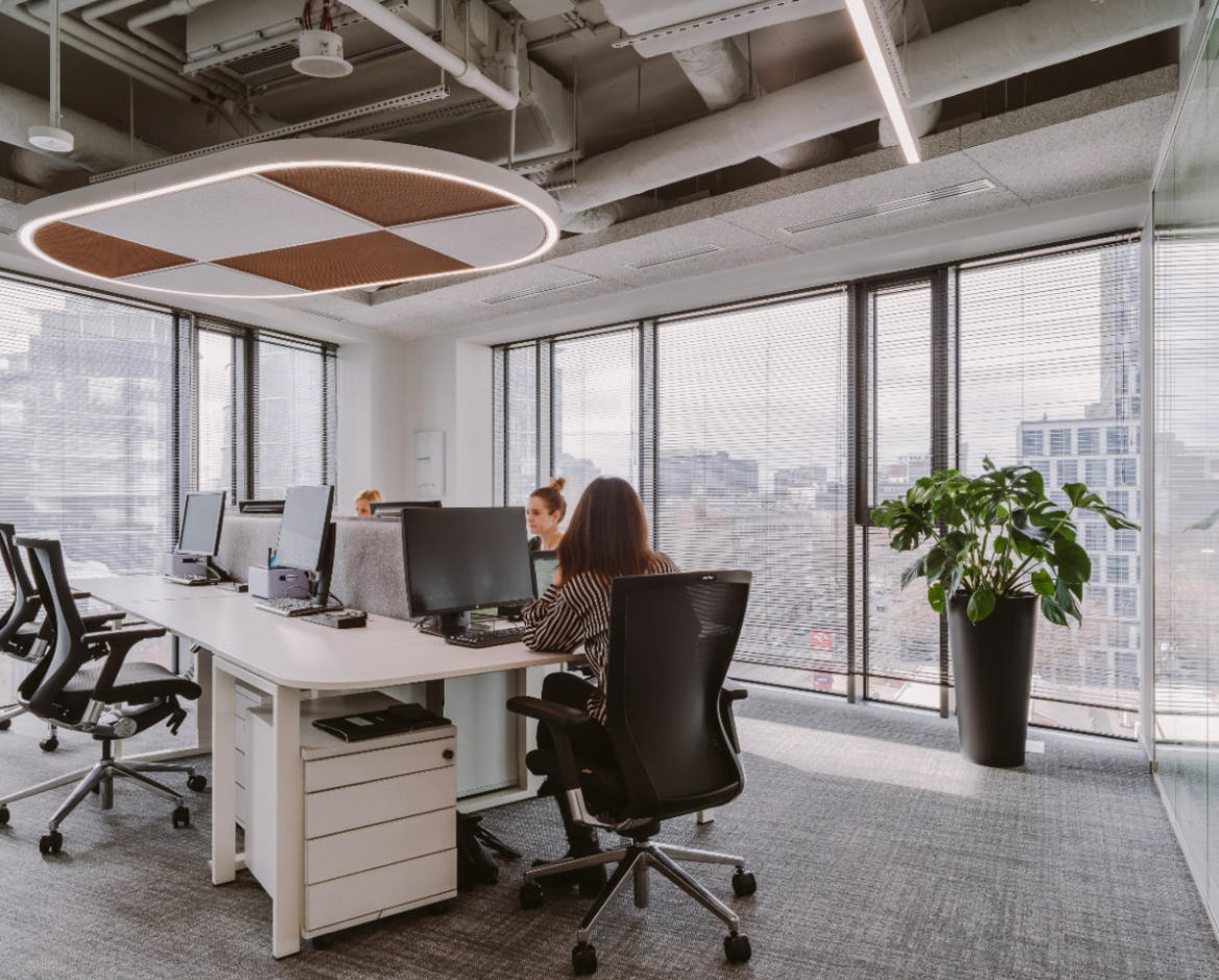 L'Oreal Interior with Mute acoustic ceiling